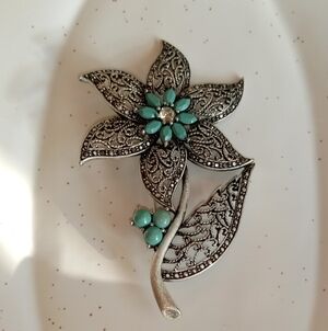 Vintage Silver Tone Floral Brooch with Faux Turquoise Accents